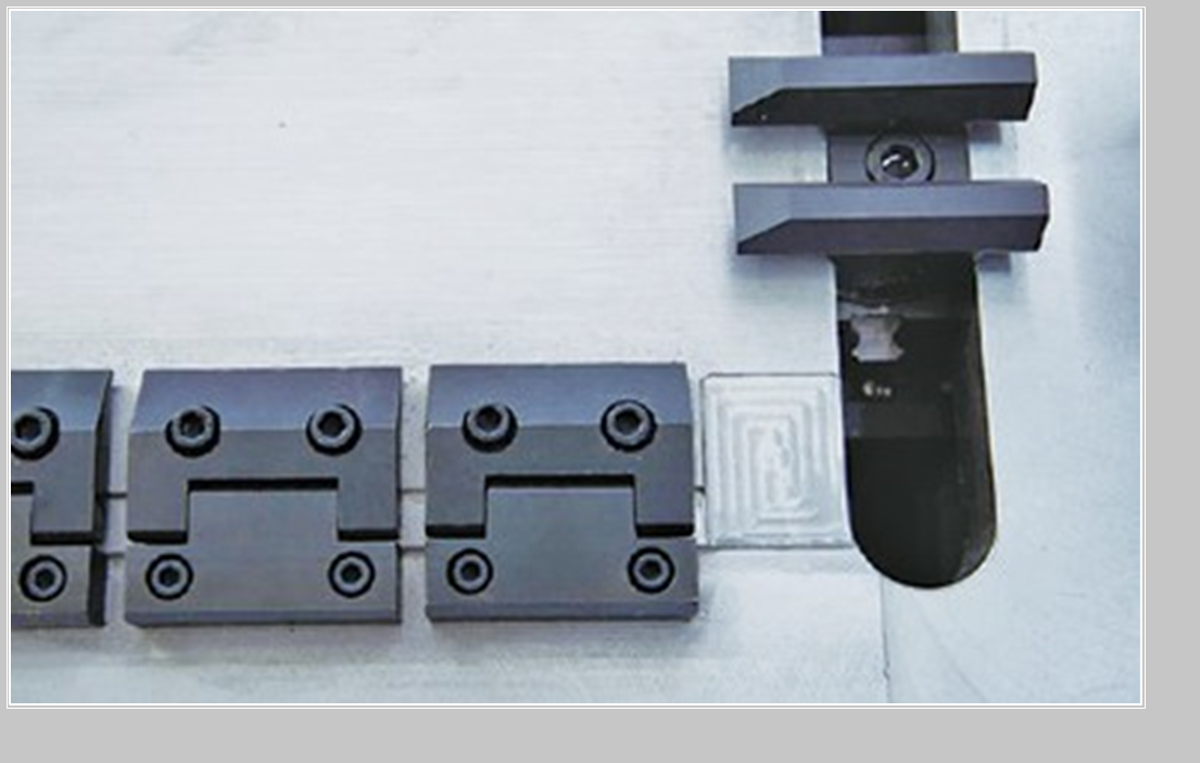 Cấu hình tiêu chuẩn của máy bào rãnh chữ V CNC kiểu gang dòng WA series