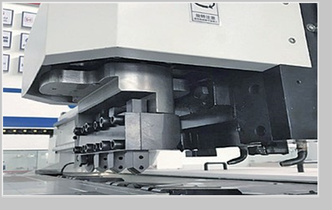 Cấu hình tiêu chuẩn máy bào rãnh chữ V CNC kiểu gang dòng WR series