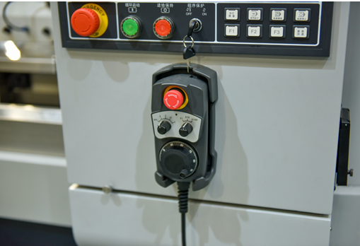 Tay quay điện tử