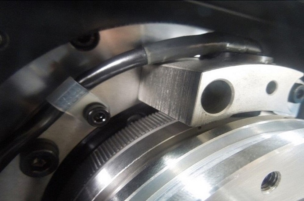 Kiểm soát đường viền trục CS