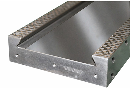 thanh trượt dẫn hướng đuôi én