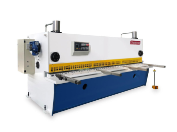 Máy cắt tôn thủy lực dòng CHK series