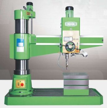 Máy khoan cần có gắn thước quang